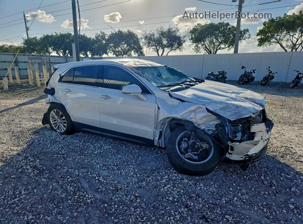 1GYAZAR48RF120896 2024 CADILLAC XT4 White Вид спереду
