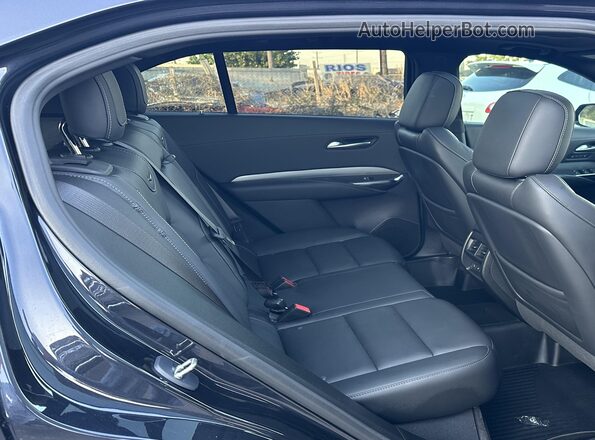 1GYFZDR43PF174188 2023 CADILLAC XT4 Black VIN კოდის სტიკერის ხედი