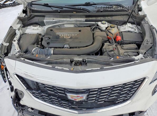 1GYFZDR49NF170921 2022 CADILLAC XT4 White Вид підкапотного простору