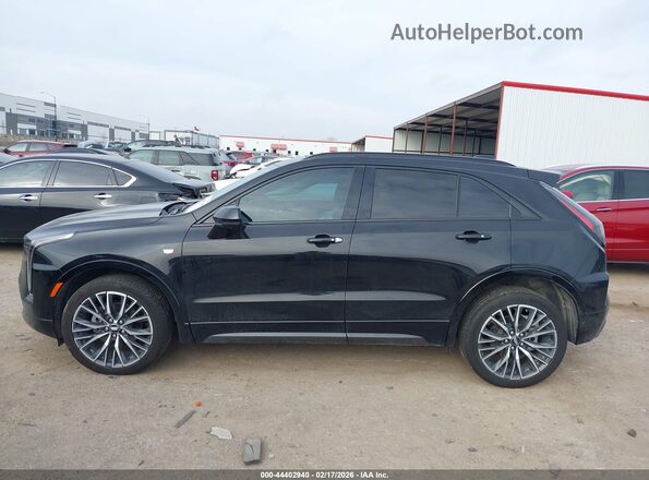 1GYFZER42SF160670 2025 CADILLAC XT4 Черный Вид задней части салона