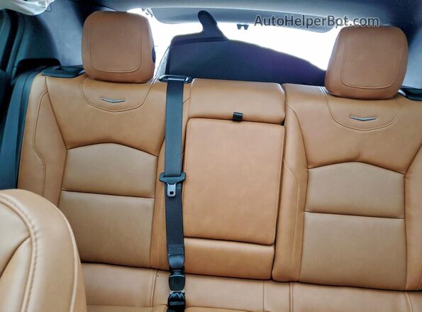 1GYFZER45NF118966 2022 CADILLAC XT4 Gray უკანა სავარძლების ხედი