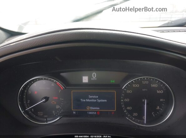 1GYFZER46LF027993 2020 CADILLAC XT4 Silver Vista de los asientos traseros