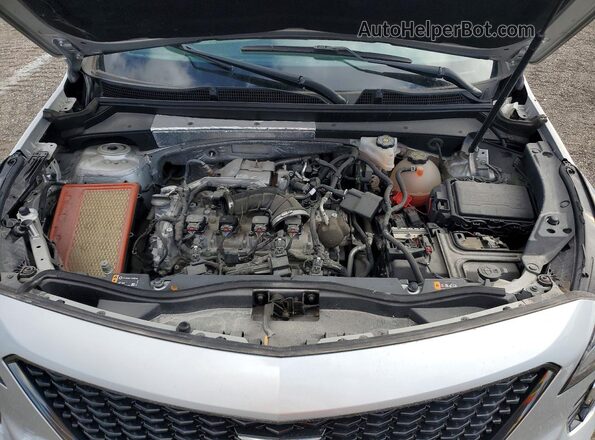 1GYFZFR41LF137789 2020 CADILLAC XT4 Silver Vista del compartimento del motor