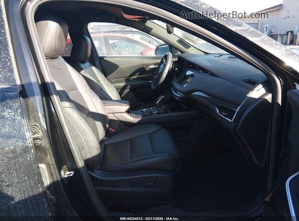 1GYFZFR45NF107326 2022 CADILLAC XT4 Black წინა სალონის ხედი