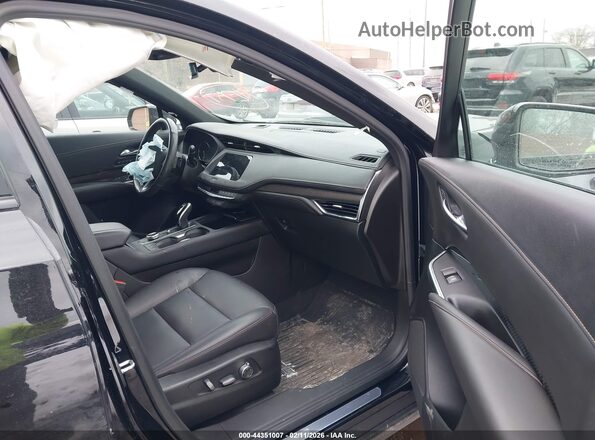 1GYFZFR47MF031302 2021 CADILLAC XT4 Черный 