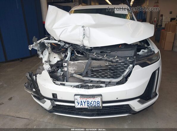 1GYKPCRS3NZ142303 2022 CADILLAC OTHER White Սարքավորումների վահանակի տեսք