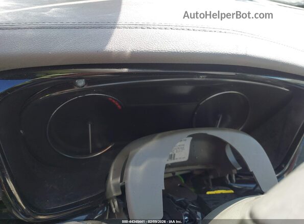 1GYKPCRS5PZ216615 2023 CADILLAC OTHER Black Vista de los asientos traseros