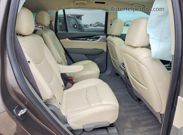 1GYKPCRSXLZ111384 2020 CADILLAC OTHER Brown ძრავის განყოფილების ხედი