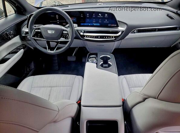 1GYKPPRL0RZ139476 2024 CADILLAC OTHER Blue წინა პანელის ხედი