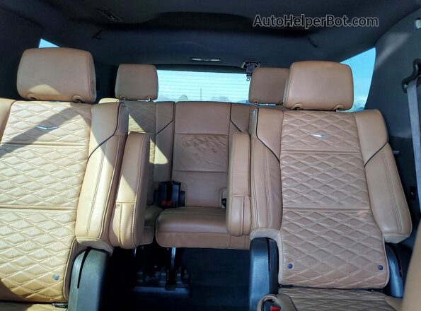 1GYS4BKLXNR332363 2022 CADILLAC ESCALADE White Հետևի նստատեղերի տեսք