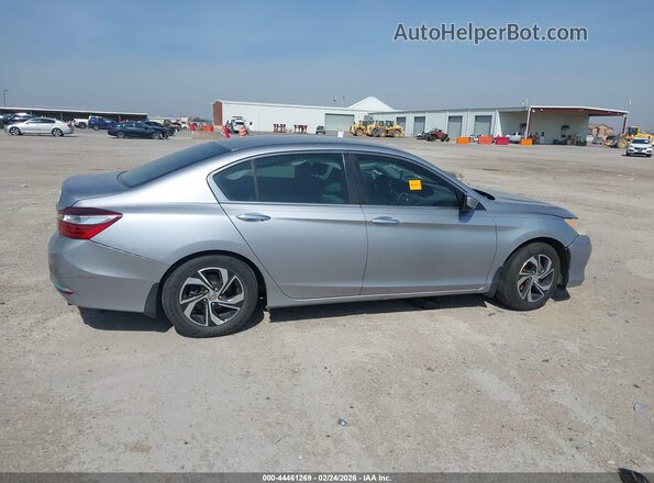 1HGCR2F36GA172409 2016 HONDA ACCORD Silver 360 interior view
