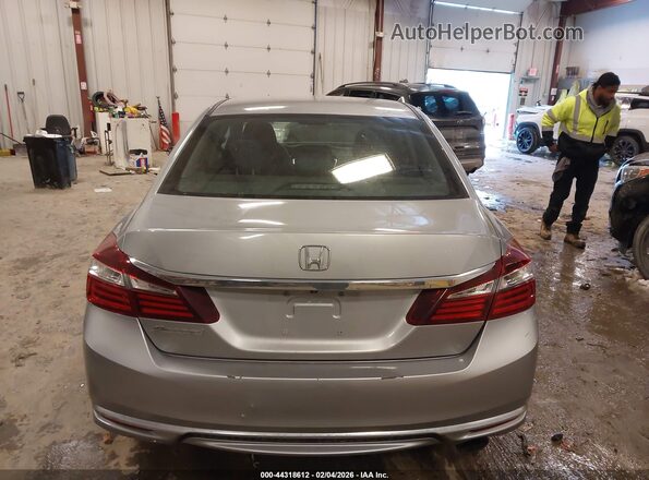1HGCR2F38HA279642 2017 HONDA ACCORD Silver 
