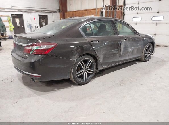 1HGCR3F92HA031302 2017 HONDA ACCORD Brown Задня права чверть