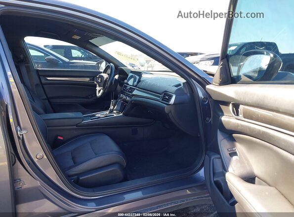 1HGCV1F30LA105482 2020 HONDA ACCORD Серый Вид салона спереди