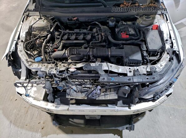 1HGCV1F35JA170602 2018 HONDA ACCORD White Vista interior trasera