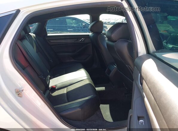 1HGCV1F35JA266018 2018 HONDA ACCORD White 