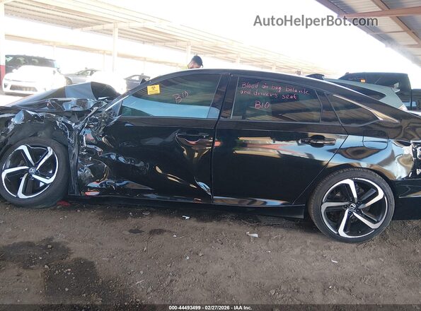 1HGCV1F3XJA199125 2018 HONDA ACCORD Black 