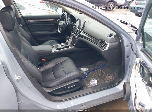 1HGCV1F4XMA088068 2021 HONDA ACCORD Light Blue Front interior view