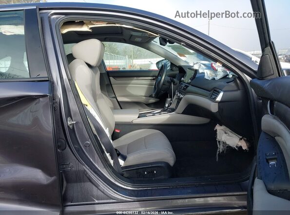 1HGCV1F59KA087869 2019 HONDA ACCORD Серый Вид салона спереди
