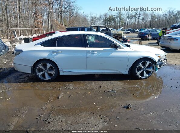 1HGCV2F91LA007944 2020 HONDA ACCORD White Սալոնի հետևի տեսք