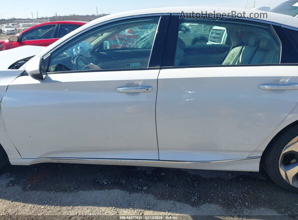 1HGCV2F96LA014436 2020 HONDA ACCORD Белый Вид задней части салона