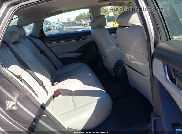 1HGCV3F5XLA000638 2020 HONDA ACCORD HYBRID Серый 
