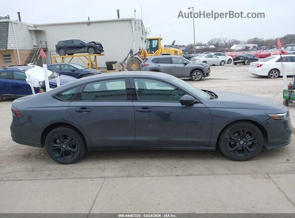 1HGCY1F48SA076702 2025 HONDA ACCORD Gray Vista interior trasera