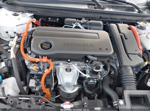 1HGCY2F64RA076732 2024 HONDA ACCORD White უკანა ხედი