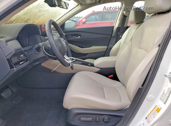 1HGCY2F81RA058965 2024 HONDA ACCORD White Widok wnętrza z przodu