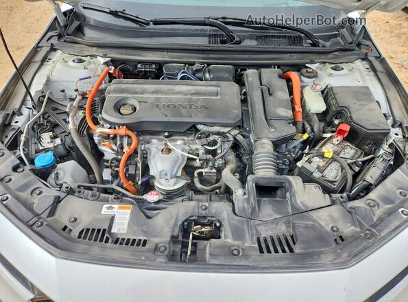 1HGCY2F84RA034661 2024 HONDA ACCORD White უკანა სალონის ხედი