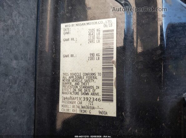 1N4AA6AP1JC392346 2018 NISSAN MAXIMA Black Vista del compartimento del motor
