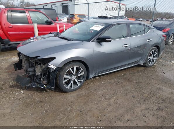 1N4AA6AP6JC385330 2018 NISSAN MAXIMA Gray წინა მარცხენა ხედი სამი მეოთხედიდან