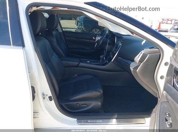1N4AA6FV4PC511068 2023 NISSAN MAXIMA PLATINUM White წინა სალონის ხედი