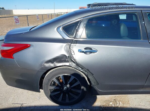 1N4AL3AP0JC168929 2018 NISSAN ALTIMA Gray 