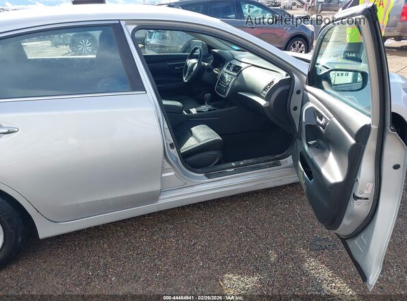 1N4AL3AP3GC222362 2016 NISSAN ALTIMA Silver წინა სალონის ხედი