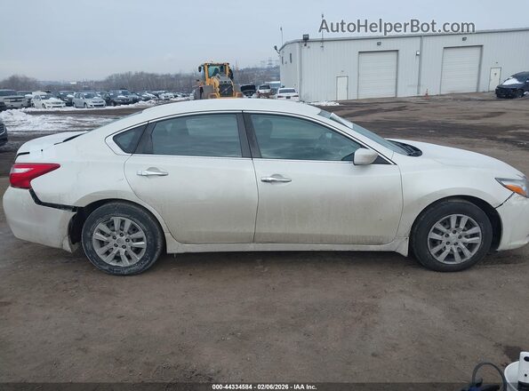 1N4AL3AP3GC273795 2016 NISSAN ALTIMA White 