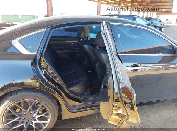 1N4AL3AP4JC264157 2018 NISSAN ALTIMA Black VIN კოდის სტიკერის ხედი