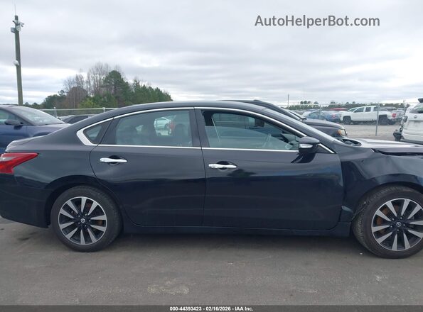 1N4AL3AP6JC240295 2018 NISSAN ALTIMA Black 360 interior view