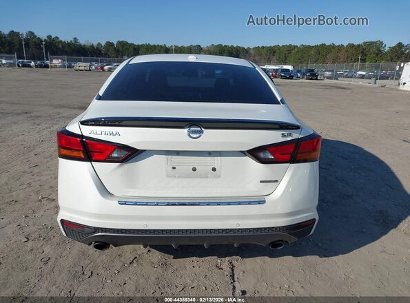 1N4AL4CV3MN363417 2021 NISSAN ALTIMA White 