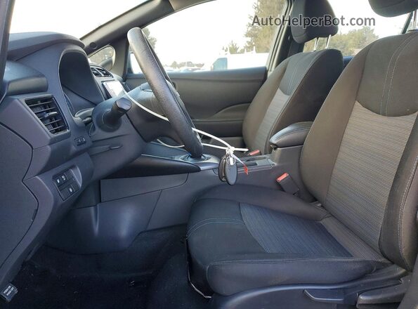 1N4AZ1BV5PC553993 2023 NISSAN LEAF Blue Vista interior delantera