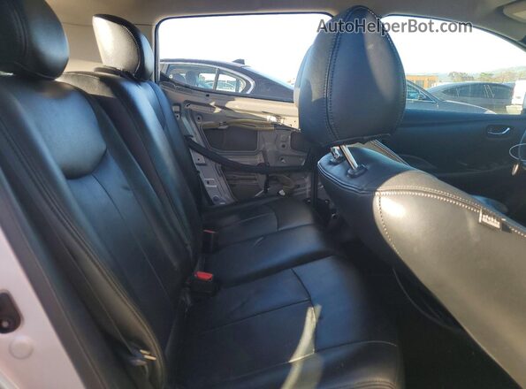 1N4AZ1CP8JC304370 2018 NISSAN LEAF Silver Vista de los asientos traseros