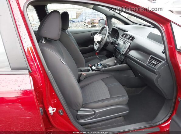 1N4AZ1CPXJC306640 2018 NISSAN LEAF Red 