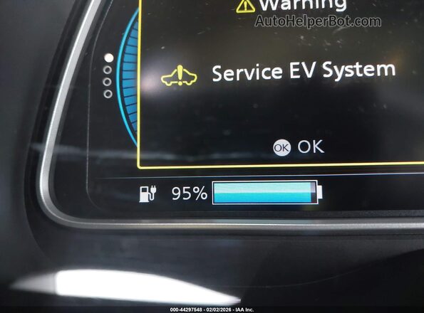 1N4AZ1CPXJC306640 2018 NISSAN LEAF Red 