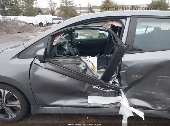 1N4AZ1CV2NC562369 2022 NISSAN LEAF Серый Вид спереди
