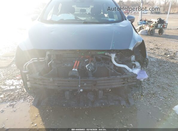 1N4AZ1CV5NC553732 2022 NISSAN LEAF Silver Front view