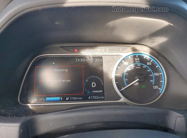 1N4AZ1CV9MC555885 2021 NISSAN LEAF Silver Սարքավորումների վահանակի տեսք