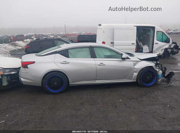 1N4BL4BV3LC189266 2020 NISSAN ALTIMA Silver Вид задньої частини салону