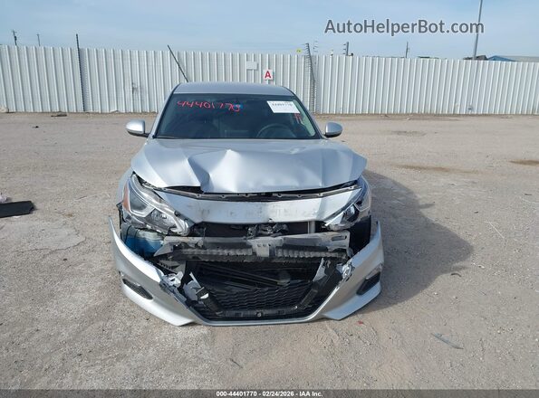 1N4BL4BV4KC166366 2019 NISSAN ALTIMA Silver Front view