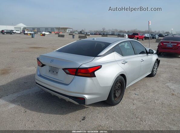 1N4BL4BV4KC166366 2019 NISSAN ALTIMA Silver Rear right