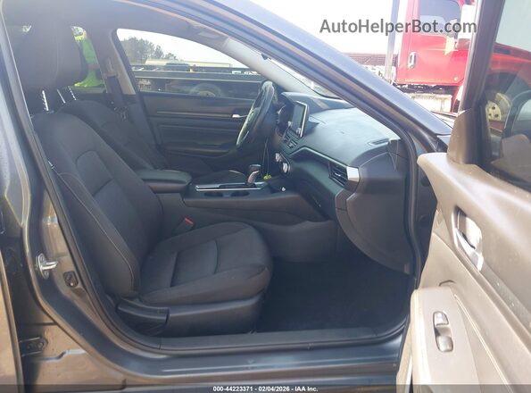 1N4BL4BV7LN316511 2020 NISSAN ALTIMA Gray Вид салону спереду